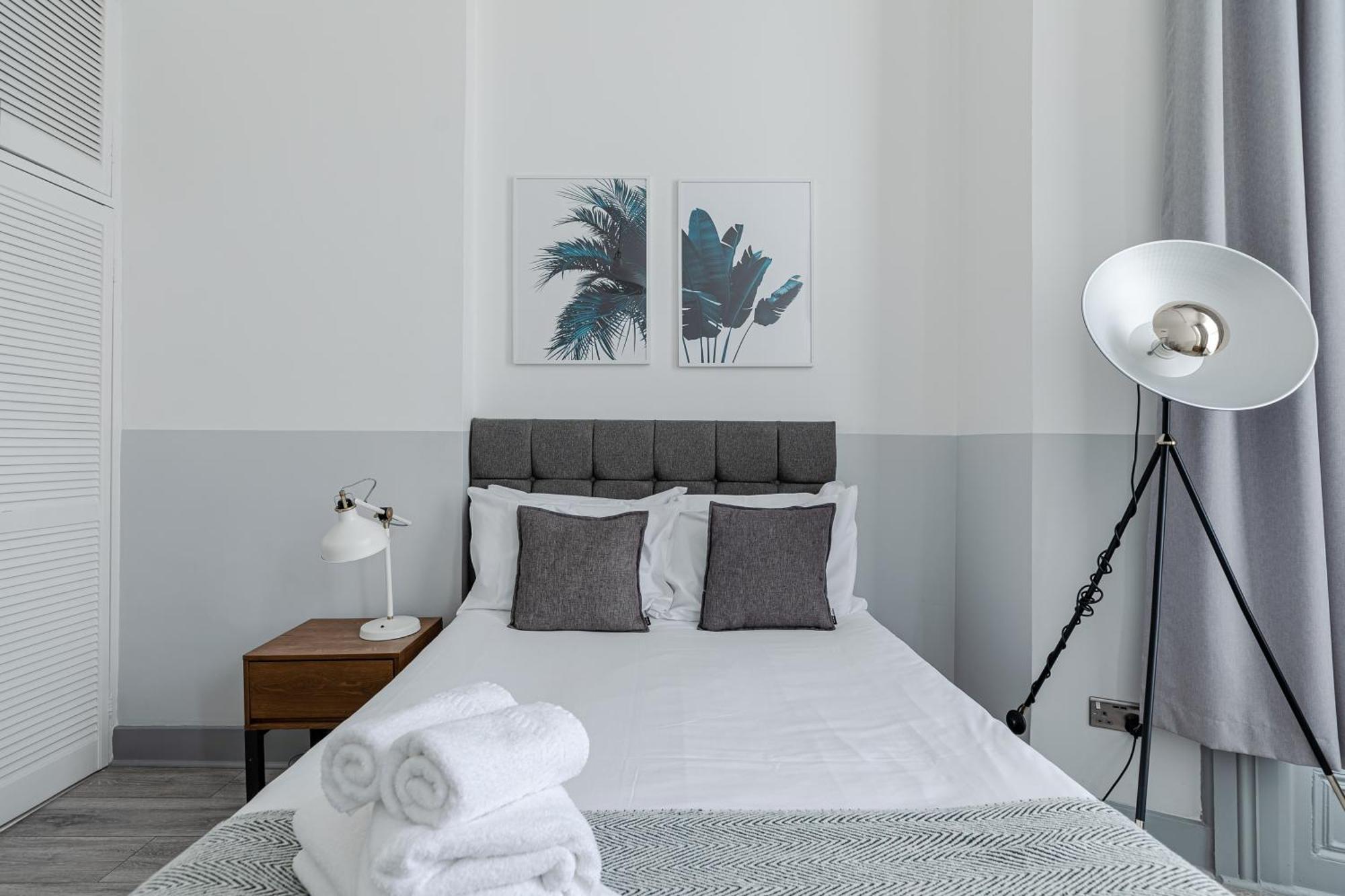 Modern Kensington Apartments Лондон Экстерьер фото