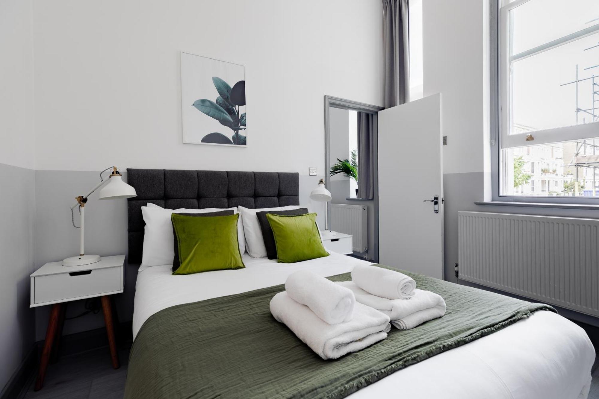 Modern Kensington Apartments Лондон Экстерьер фото